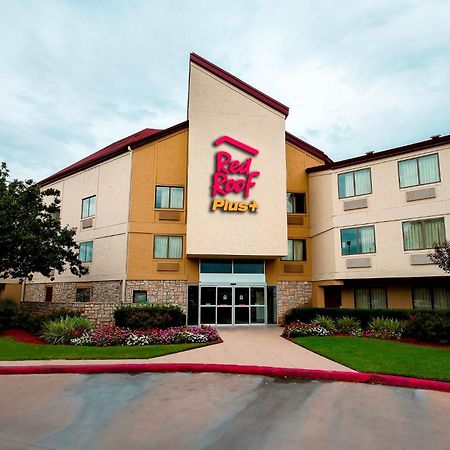 Red Roof Inn Plus+ Houston - Energy Corridor Εξωτερικό φωτογραφία