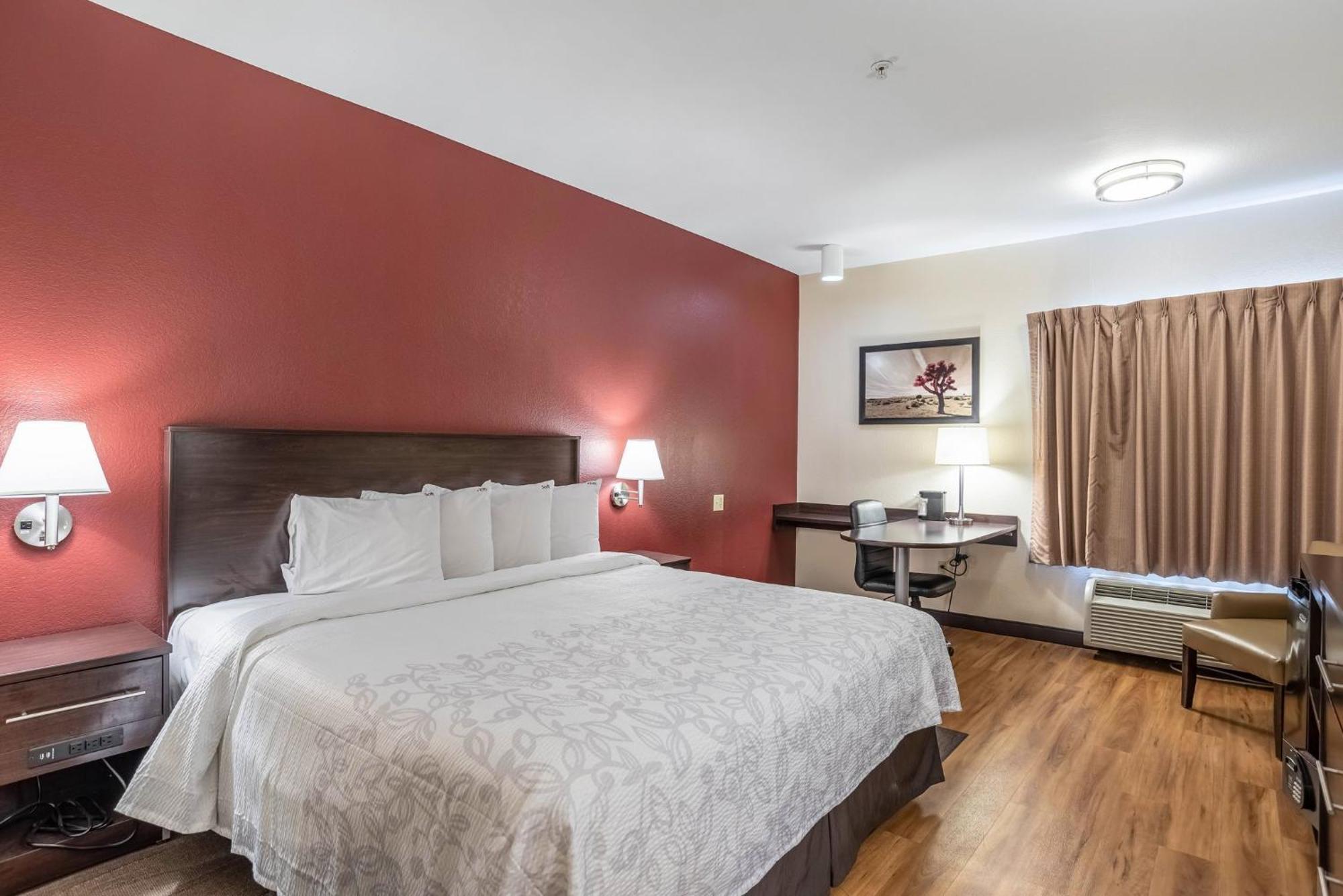 Red Roof Inn Plus+ Houston - Energy Corridor Εξωτερικό φωτογραφία