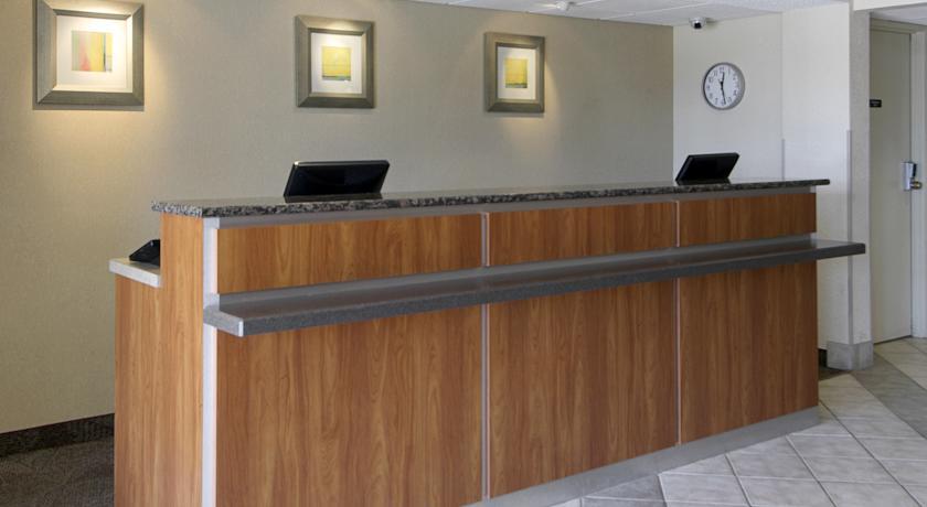 Red Roof Inn Plus+ Houston - Energy Corridor Εσωτερικό φωτογραφία