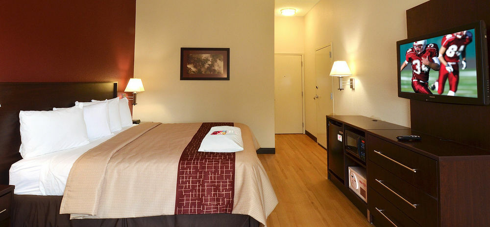 Red Roof Inn Plus+ Houston - Energy Corridor Εξωτερικό φωτογραφία