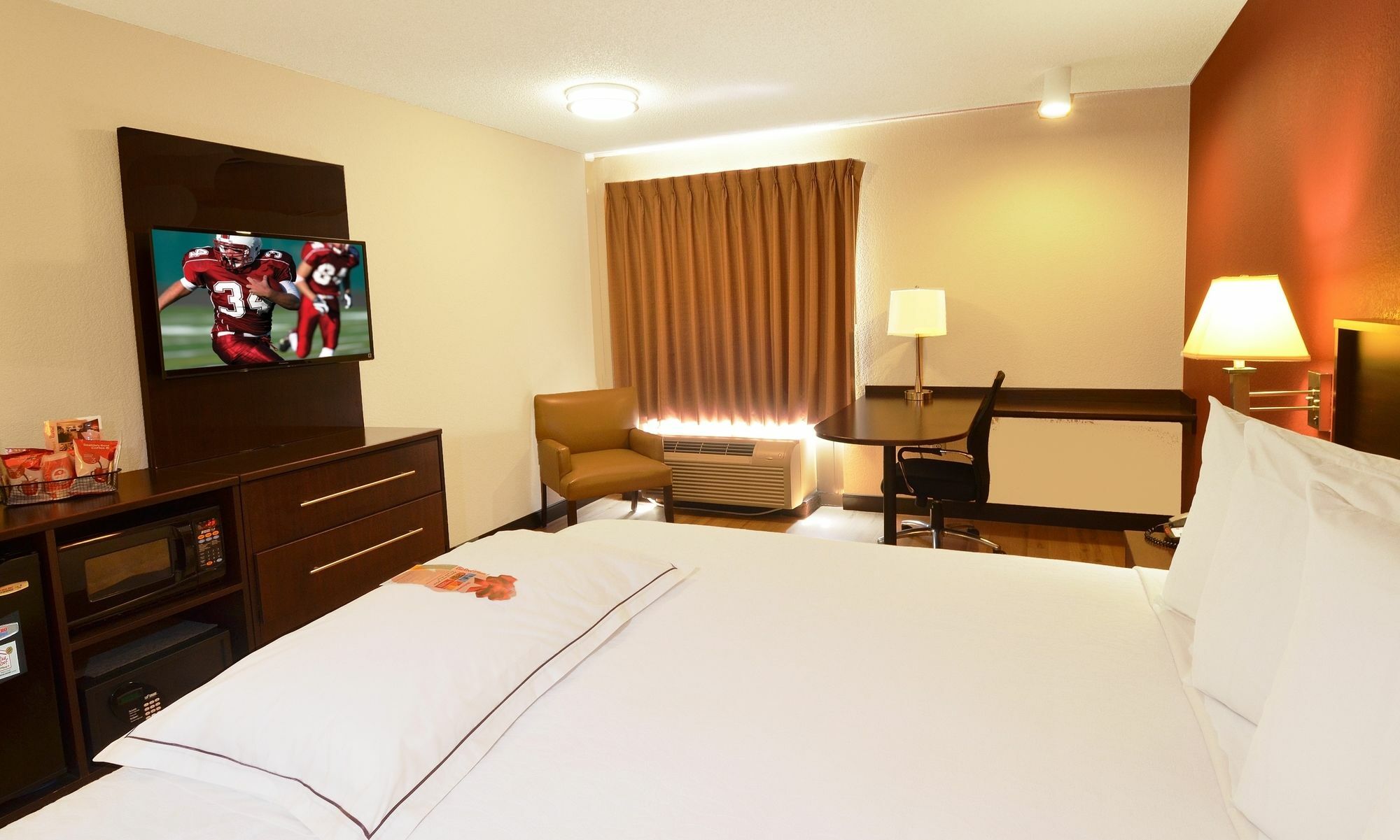 Red Roof Inn Plus+ Houston - Energy Corridor Εξωτερικό φωτογραφία